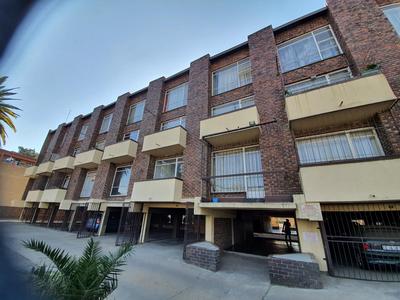Apartment / Flat For Rent in Delville, Germiston