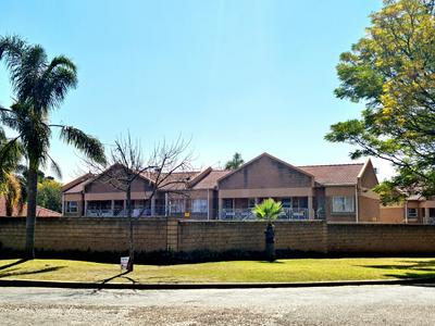 Townhouse For Sale in Delville, Germiston